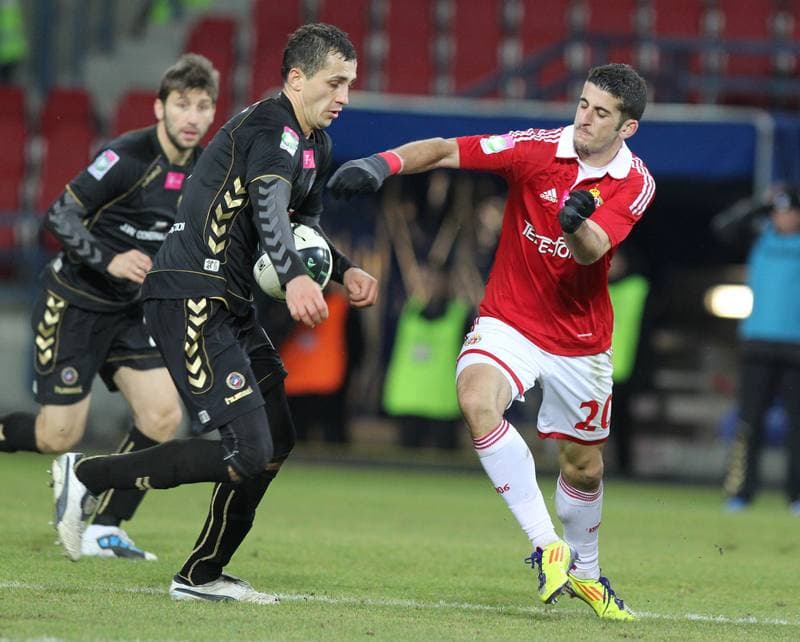 Football. T-Mobile Ekstraklasa. Wisla Krakow - Polonia Warszawa. 09.12.2011