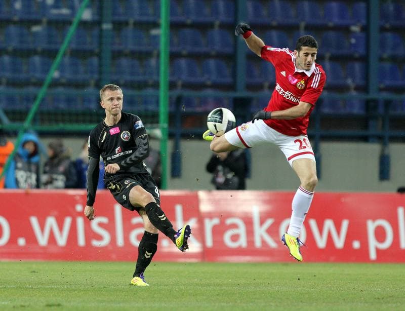 Football. T-Mobile Ekstraklasa. Wisla Krakow - Polonia Warszawa. 09.12.2011