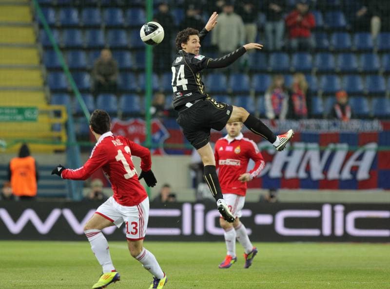 Football. T-Mobile Ekstraklasa. Wisla Krakow - Polonia Warszawa. 09.12.2011