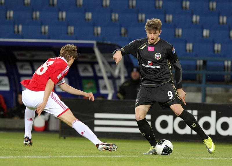 Football. T-Mobile Ekstraklasa. Wisla Krakow - Polonia Warszawa. 09.12.2011