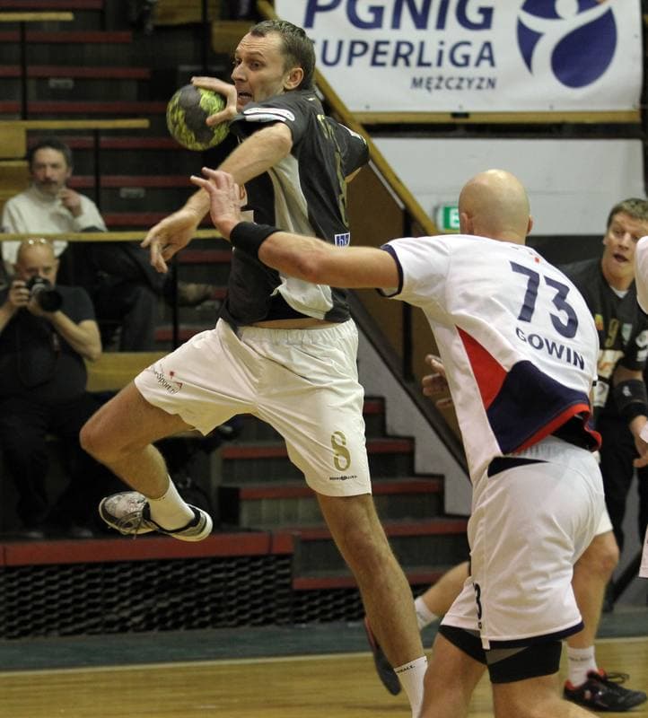 Handball. Puchar Polski. NMC Powen Zabrze - Azoty Pulawy. 07.12.2011