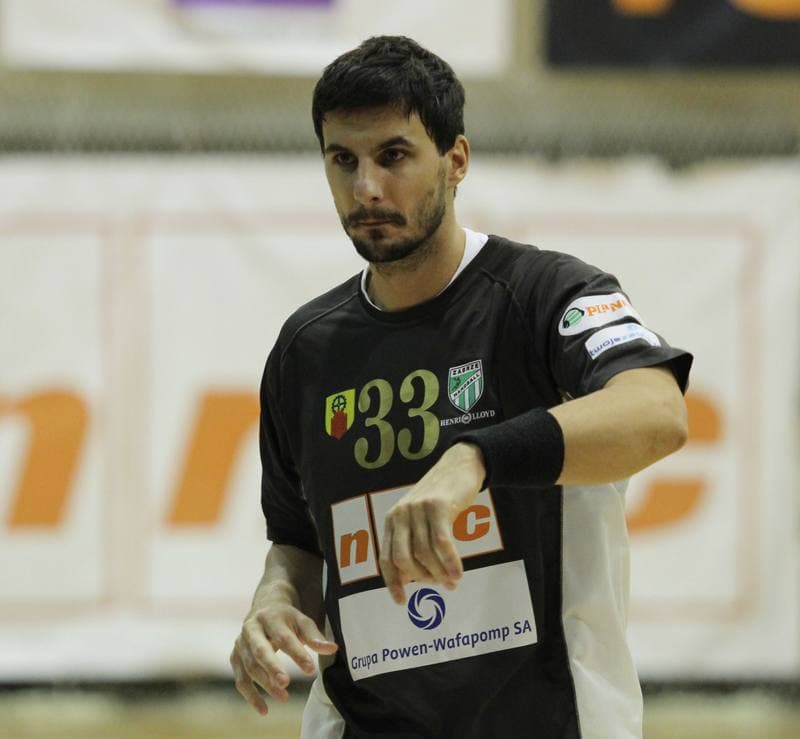Handball. Puchar Polski. NMC Powen Zabrze - Azoty Pulawy. 07.12.2011