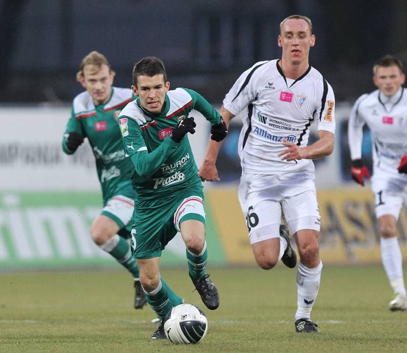 Football. T-Mobile Ekstraklasa. Gornik Zabrze - Slask Wroclaw. 04.12.2011