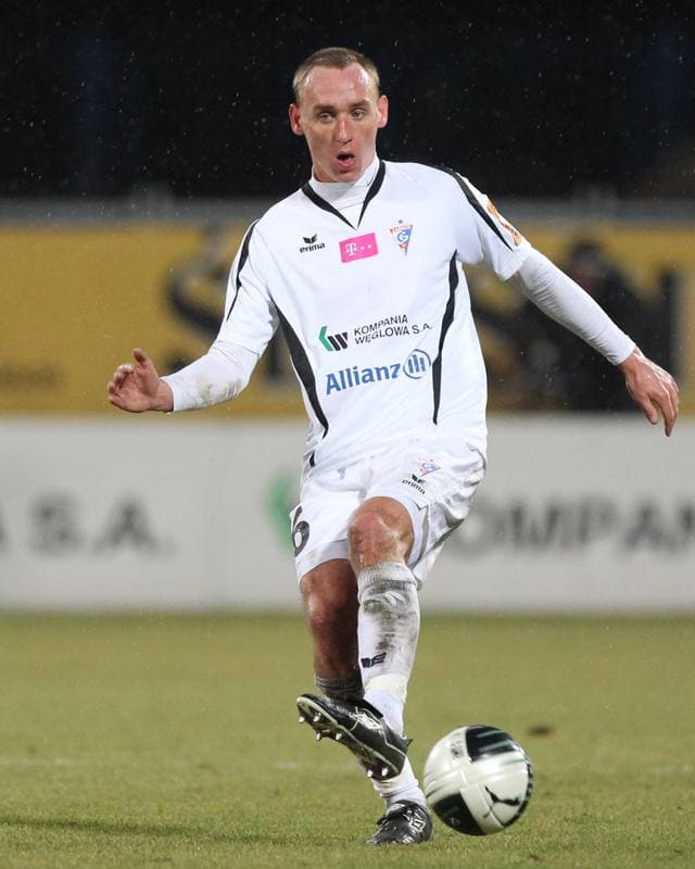 Football. T-Mobile Ekstraklasa. Gornik Zabrze - Slask Wroclaw. 04.12.2011