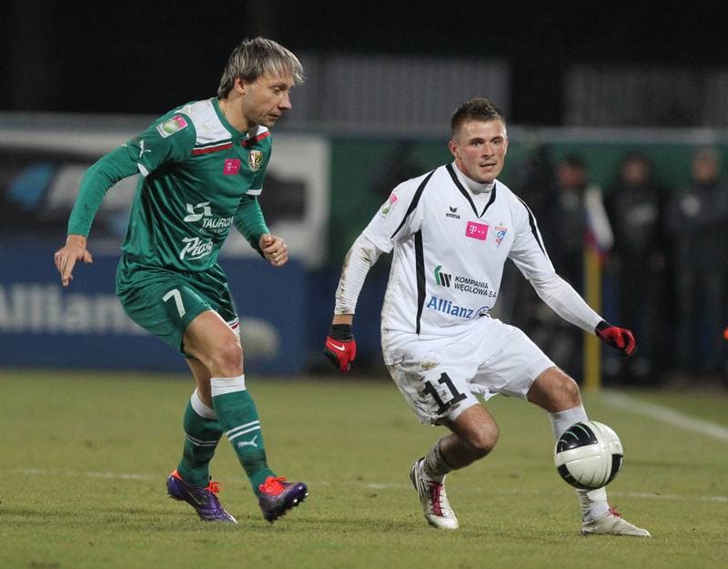 Football. T-Mobile Ekstraklasa. Gornik Zabrze - Slask Wroclaw. 04.12.2011