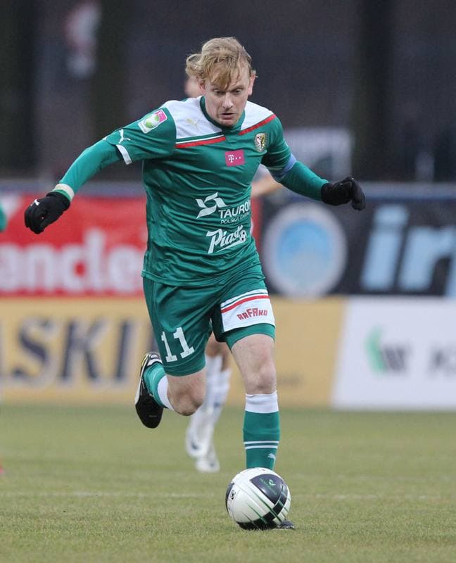 Football. T-Mobile Ekstraklasa. Gornik Zabrze - Slask Wroclaw. 04.12.2011