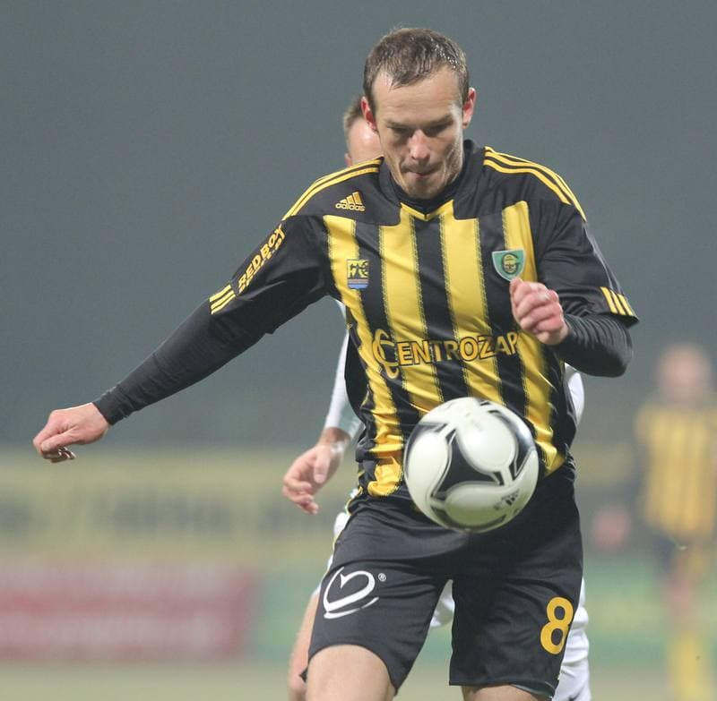 Football. I liga. GKS Katowice - Olimpia Grudziadz. 19.11.2011