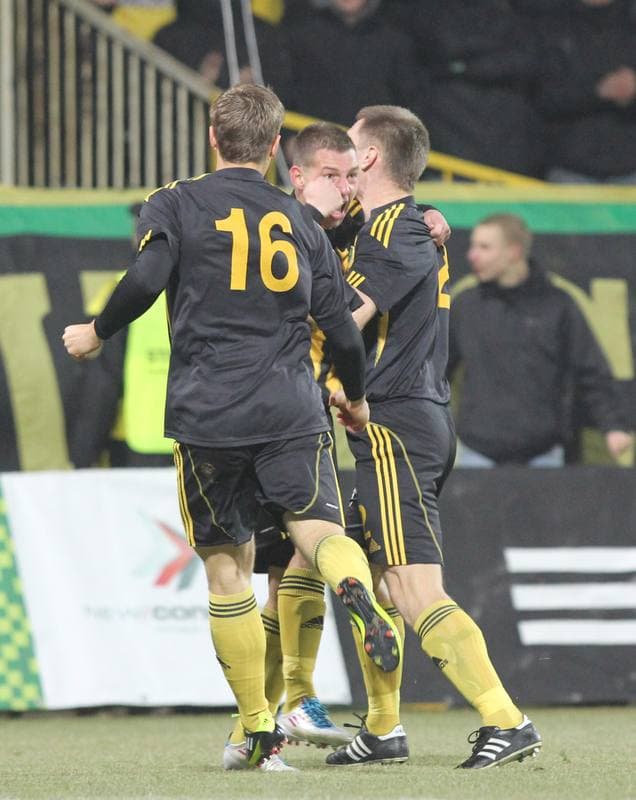 Football. I liga. GKS Katowice - Olimpia Grudziadz. 19.11.2011