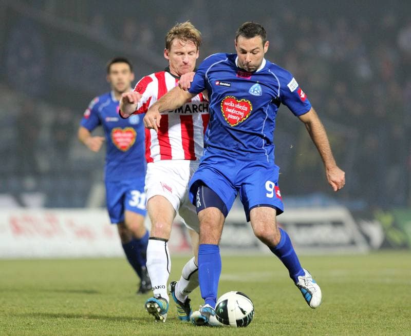 Football. T-Mobile Ekstraklasa. Ruch Chorzow - Cracovia Krakow. 19.11.2011