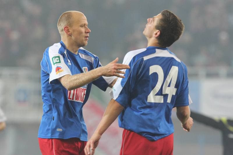 Football. I liga. Piast Gliwice - Arka Gdynia. 12.11.2011