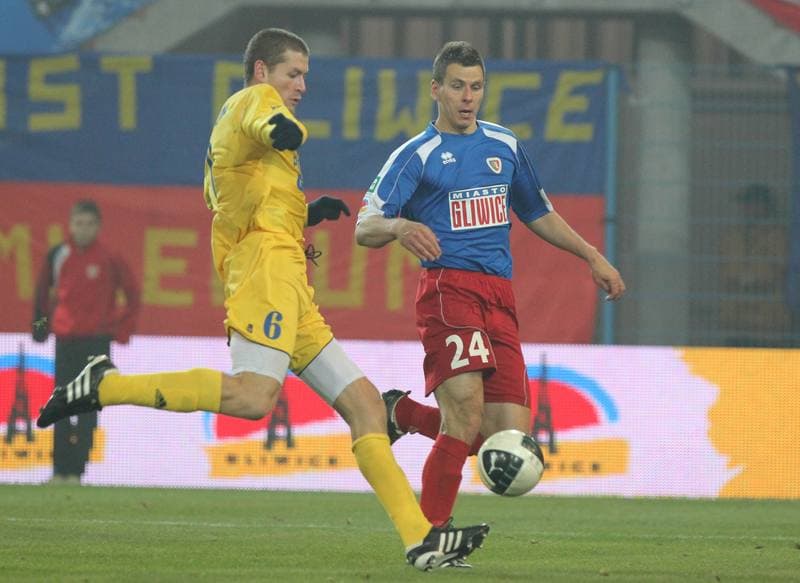 Football. I liga. Piast Gliwice - Arka Gdynia. 12.11.2011