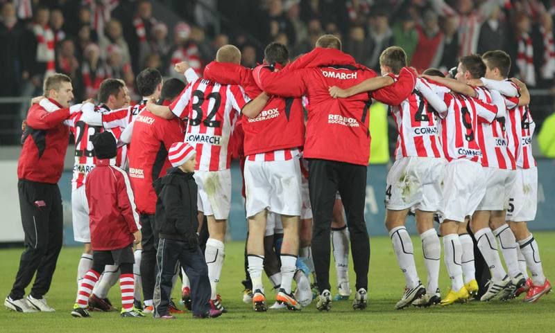 Football. T-Mobile Ekstraklasa. Cracovia Krakow - Wisla Krakow. 06.11.2011