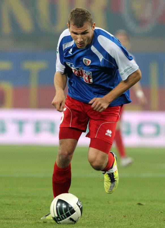 Football. I liga. Piast Gliwice - Wisla Plock. 05.11.2011