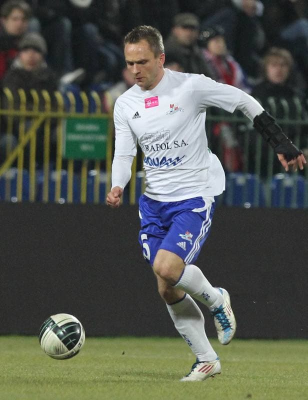 Football. Sparing. Podbeskidzie Bielsko-Biala - Gornik Zabrze. 11.11.2011