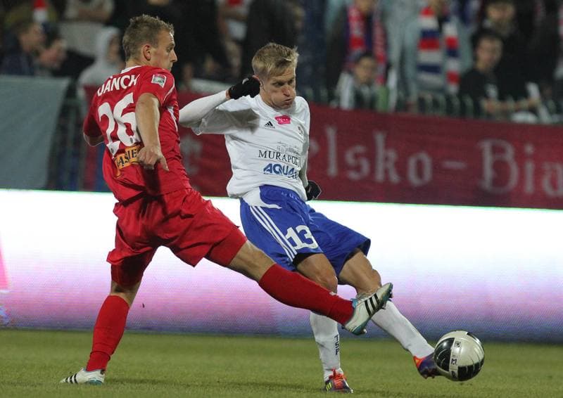 Football. Sparing. Podbeskidzie Bielsko-Biala - Gornik Zabrze. 11.11.2011