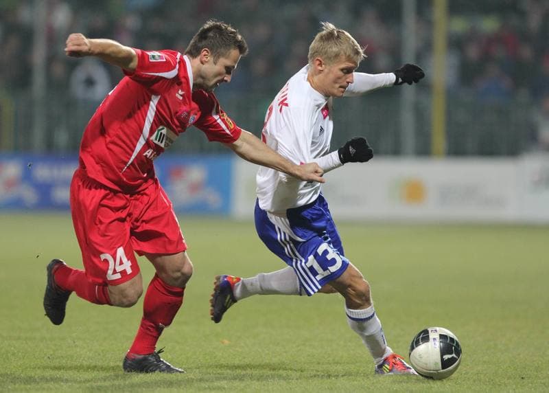 Football. Sparing. Podbeskidzie Bielsko-Biala - Gornik Zabrze. 11.11.2011