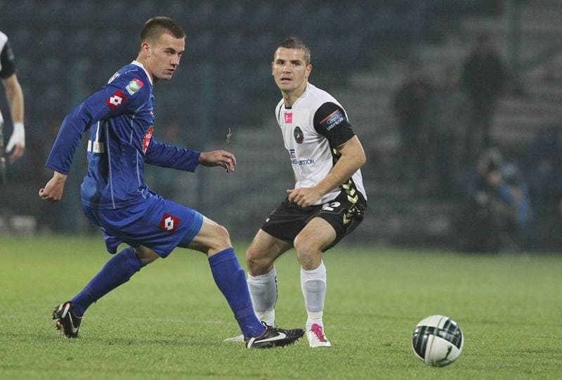 Football. T-Mobile Ekstraklasa. Ruch Chorzow - Polonia Warszawa. 31.10.2011