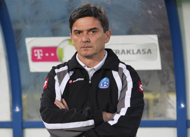 Football. T-Mobile Ekstraklasa. Ruch Chorzow - Polonia Warszawa. 31.10.2011