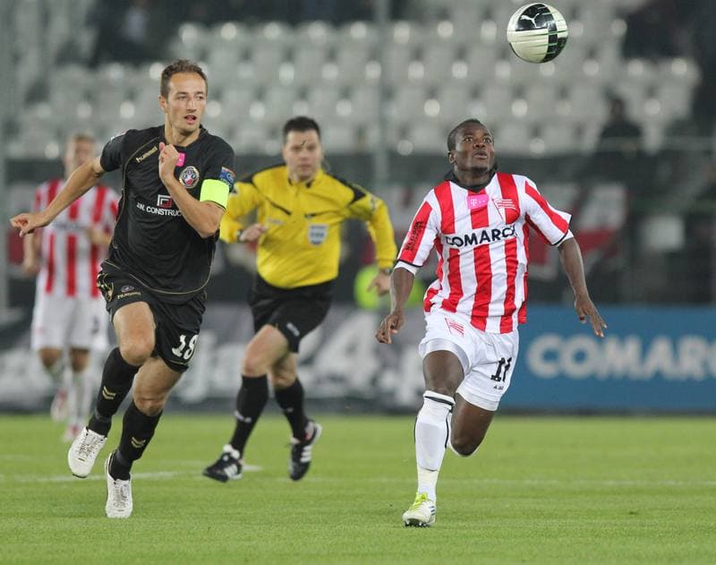 Football. T-Mobile Ekstraklasa. Cracovia Krakow - Polonia Warszawa. 24.10.2011