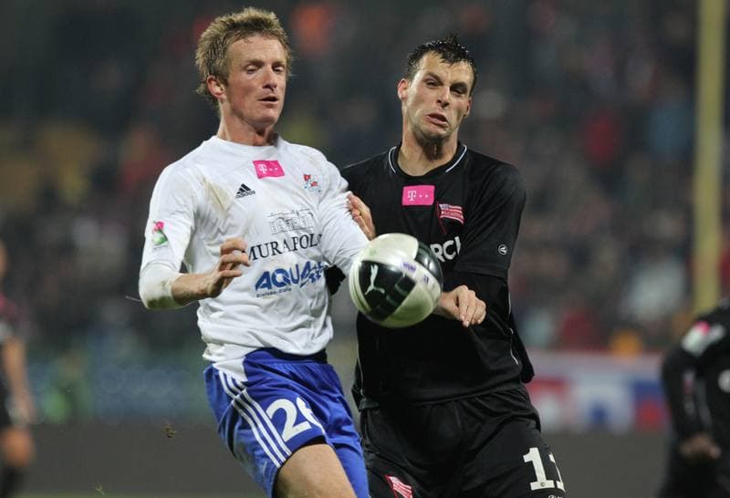 Football. T-Mobile Ekstraklasa. Podbeskidzie Bielsko-Biala - Cracovia Krakow. 14.10.2011