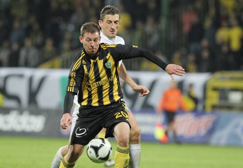 Football. I liga. GKS Katowice - Pogon Szczecin. 12.10.2011