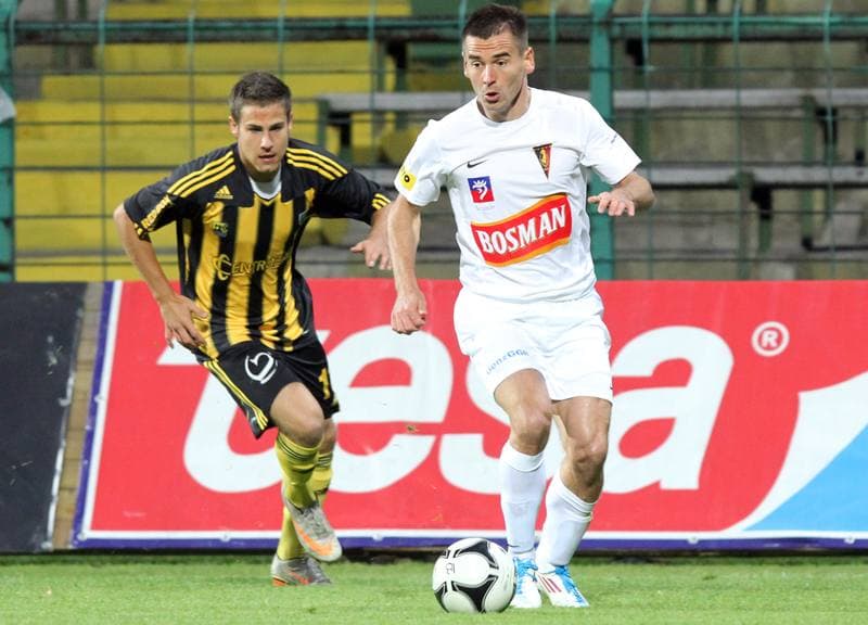 Football. I liga. GKS Katowice - Pogon Szczecin. 12.10.2011