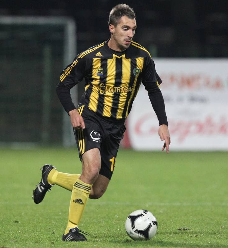 Football. I liga. GKS Katowice - Pogon Szczecin. 12.10.2011