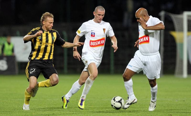 Football. I liga. GKS Katowice - Pogon Szczecin. 12.10.2011