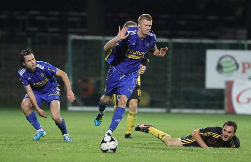 Football. I liga. GKS Katowice - Arka Gdynia. 01.10.2011