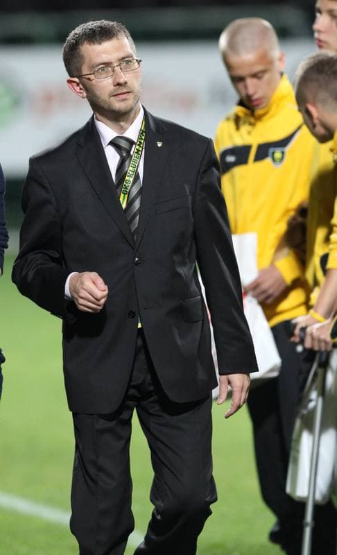 Football. I liga. GKS Katowice - Arka Gdynia. 01.10.2011