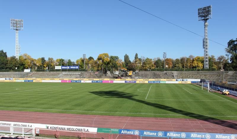Football. Gornik Zabrze. Press Conference. 28.09.2011