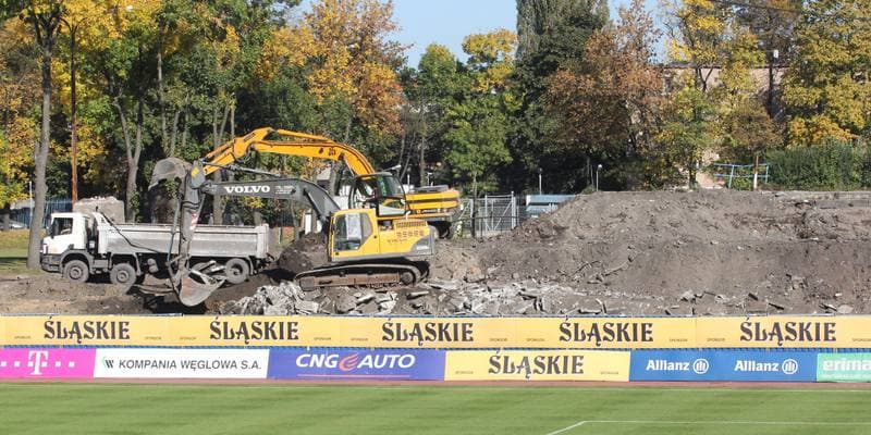 Football. Gornik Zabrze. Press Conference. 28.09.2011