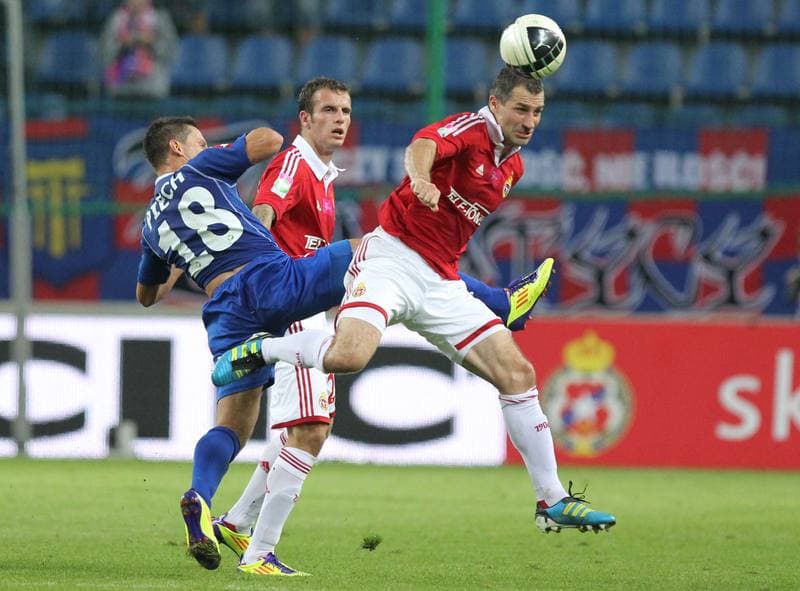 Football. T-Mobile Ekstraklasa. Wisla Krakow - Ruch Chorzow. 25.09.2011