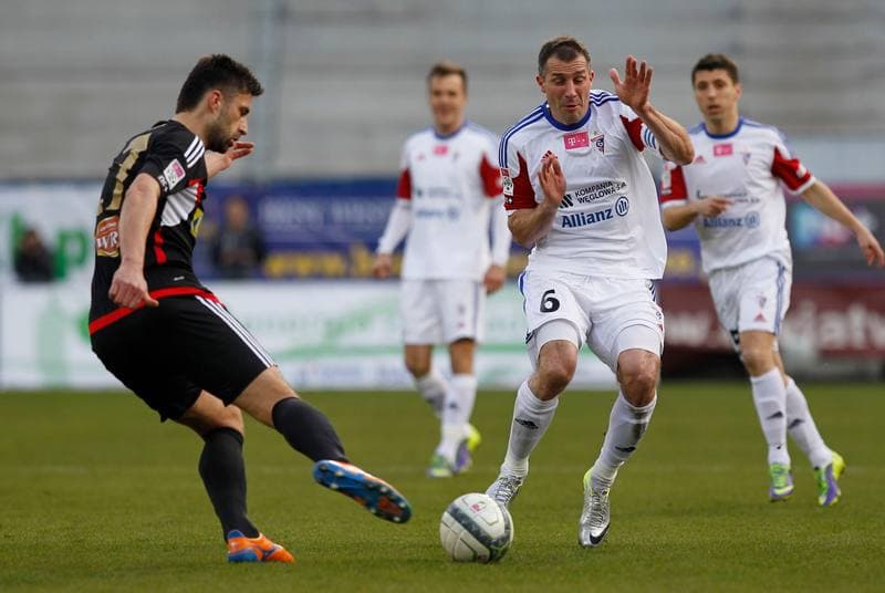 Football. T-Mobile Ekstraklasa. Gornik Zabrze - Korona Kielce. 01.03.2014