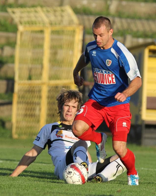 Football. I liga. Ruch Radzionkow - Piast Gliwice. 24.09.2011