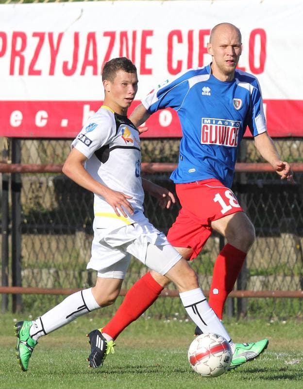 Football. I liga. Ruch Radzionkow - Piast Gliwice. 24.09.2011