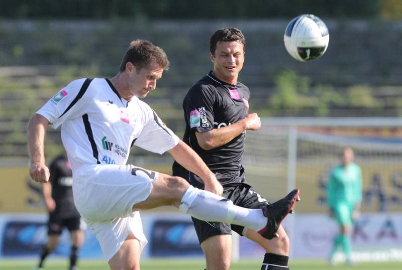 Football. T-Mobile Ekstraklasa. Gornik Zabrze - Cracovia Krakow. 24.09.2011