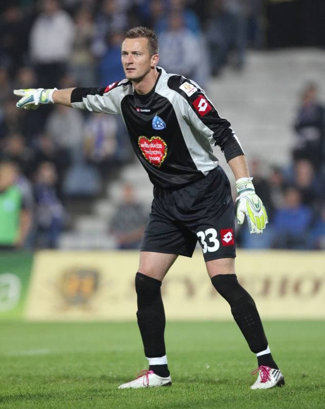 Football. Puchar Polski. Ruch Chorzow - LKS Lodz. 21.09.2011