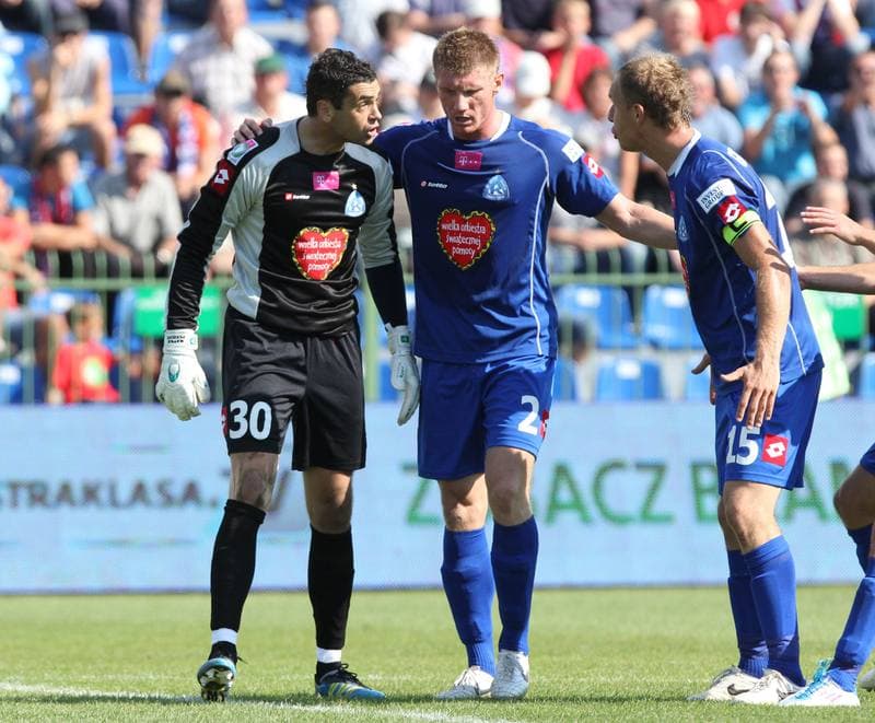 Football. T-Mobile Ekstraklasa. Podbeskidzie Bielsko-Biala - Ruch Chorzow. 17.09.2011