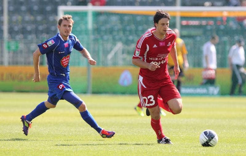 Football. T-Mobile Ekstraklasa. Podbeskidzie Bielsko-Biala - Ruch Chorzow. 17.09.2011