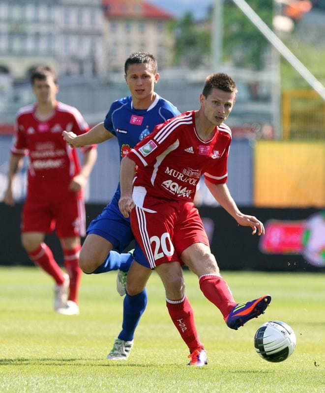 Football. T-Mobile Ekstraklasa. Podbeskidzie Bielsko-Biala - Ruch Chorzow. 17.09.2011