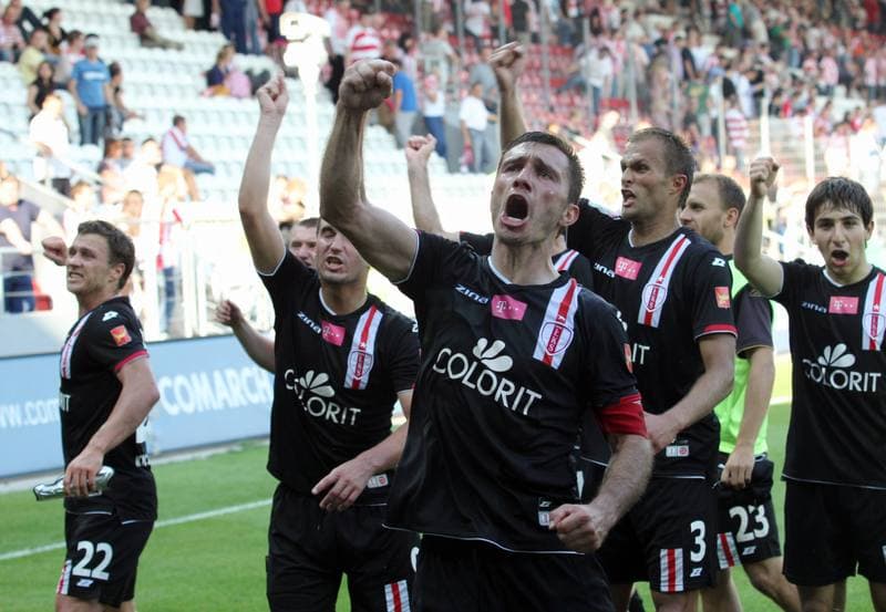 Football. T-Mobile Ekstraklasa. Cracovia Krakow - LKS Lodz. 11.09.2011