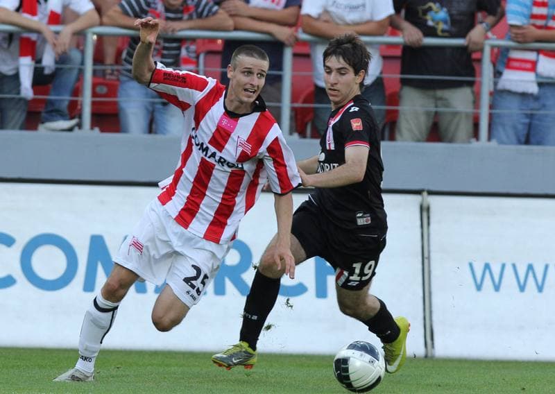 Football. T-Mobile Ekstraklasa. Cracovia Krakow - LKS Lodz. 11.09.2011