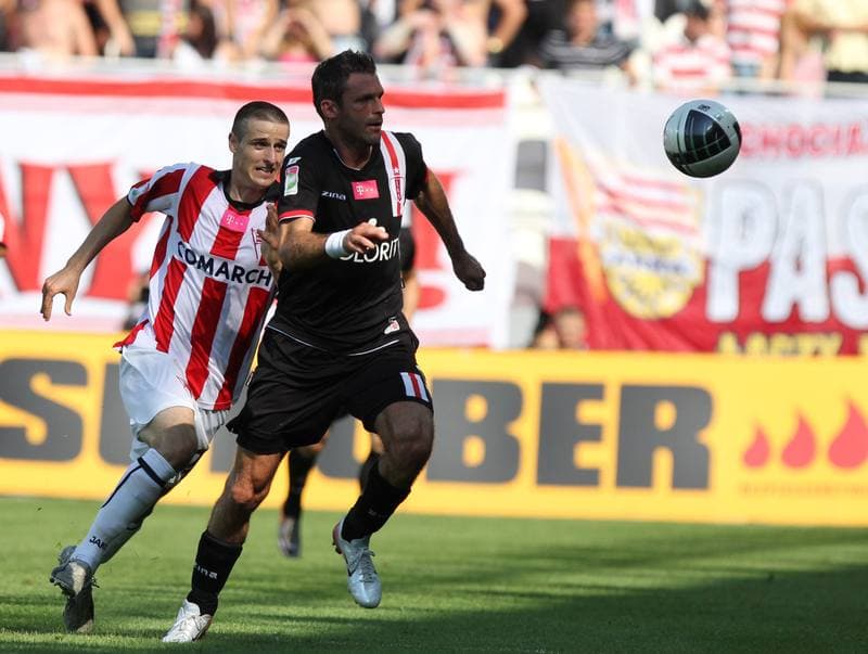 Football. T-Mobile Ekstraklasa. Cracovia Krakow - LKS Lodz. 11.09.2011