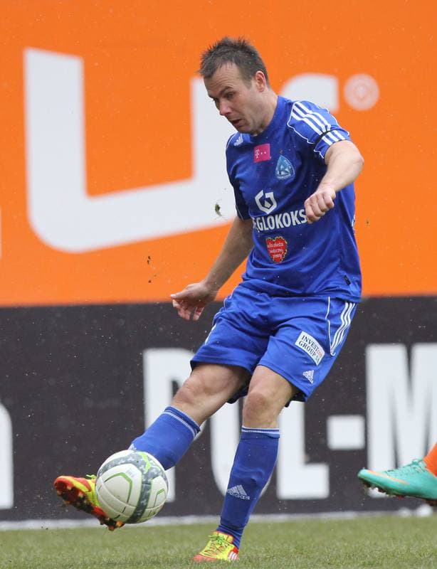 Football. T-mobile Ekstraklasa. Zaglebie Lubin - Ruch Chorzow. 01.04.2013