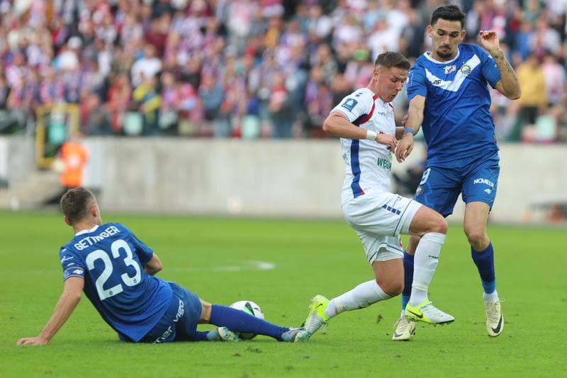 Football. PKO BP Ekstraklasa. Gornik Zabrze - Stal Mielec. 20.10.2024