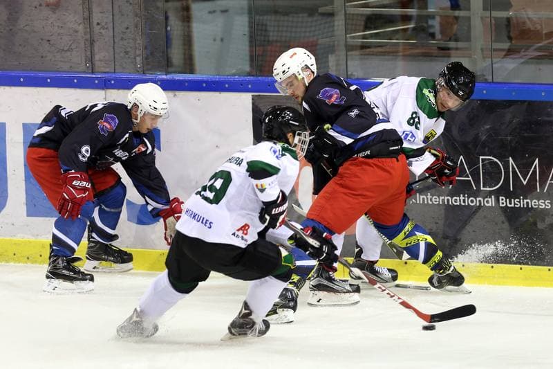 Ice Hockey. Polska Hokej Liga. Naprzod Janow - SMS PZHL Katowice. 09.10.2017