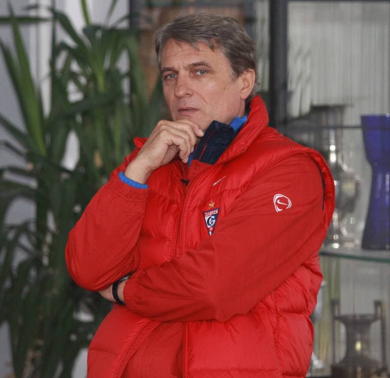 Football. Gornik Zabrze. Training. 07.01.2010