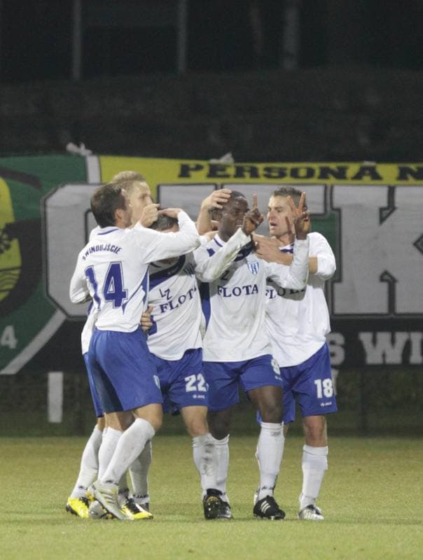 Football. I liga. GKS Katowice - Flota Swinoujscie. 14.11.2010
