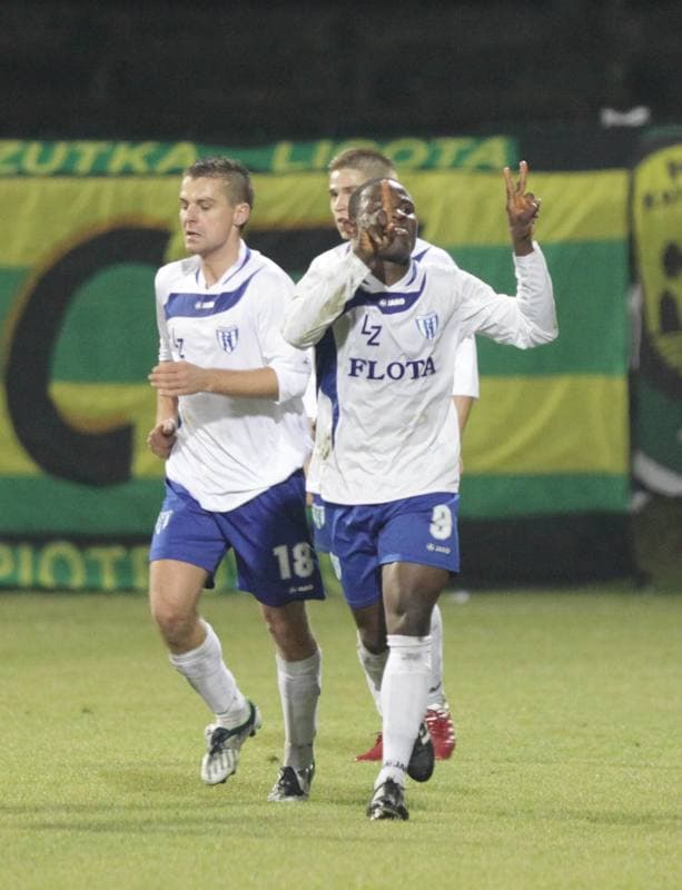 Football. I liga. GKS Katowice - Flota Swinoujscie. 14.11.2010
